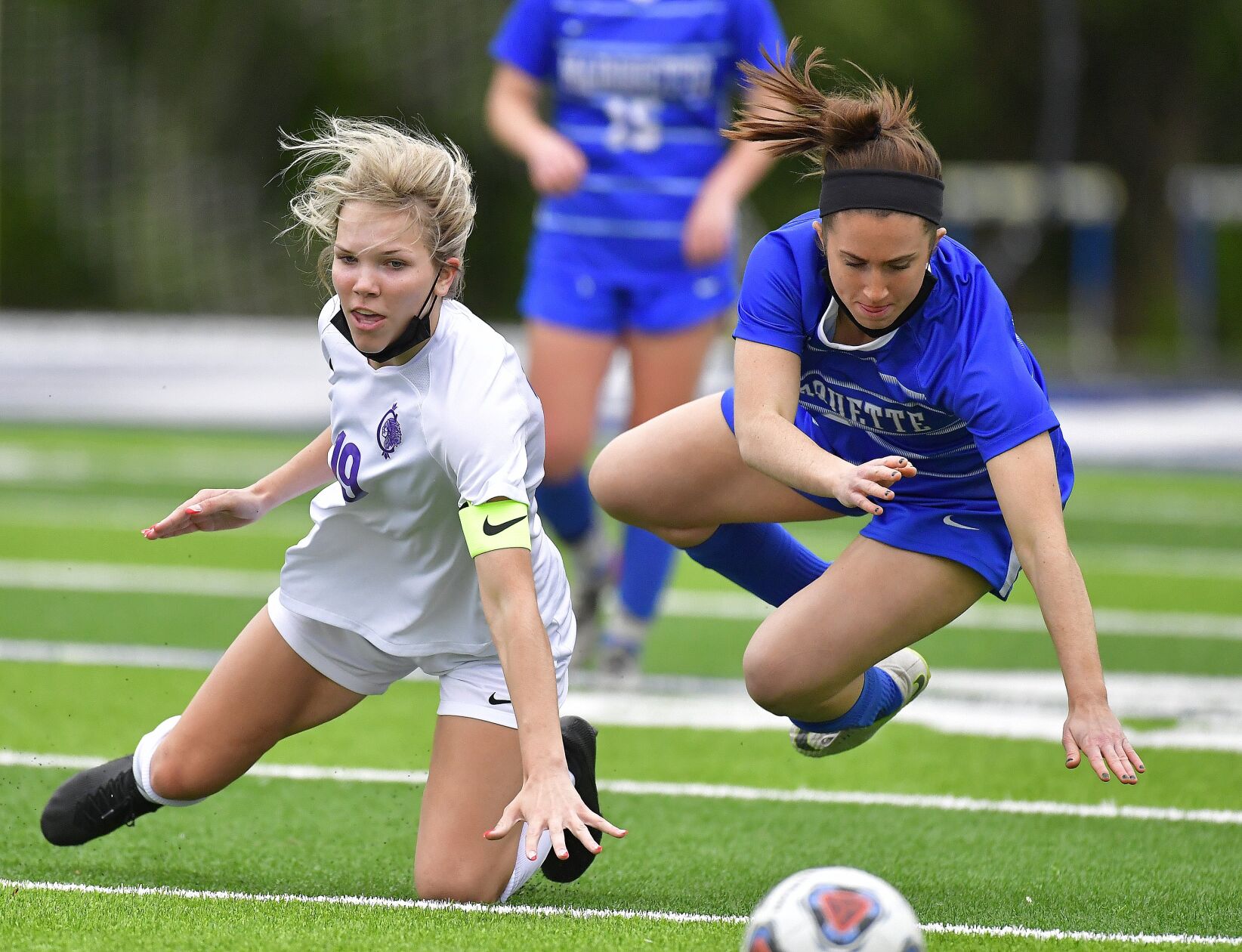 Collinsville vs Alton Marquette
